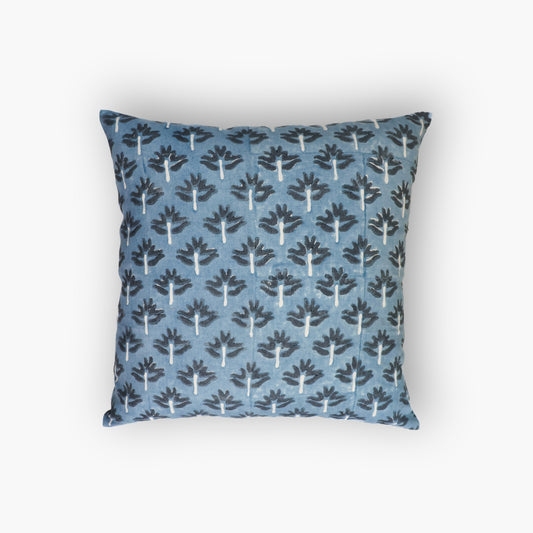 Zeenat Throw Pillow Cover